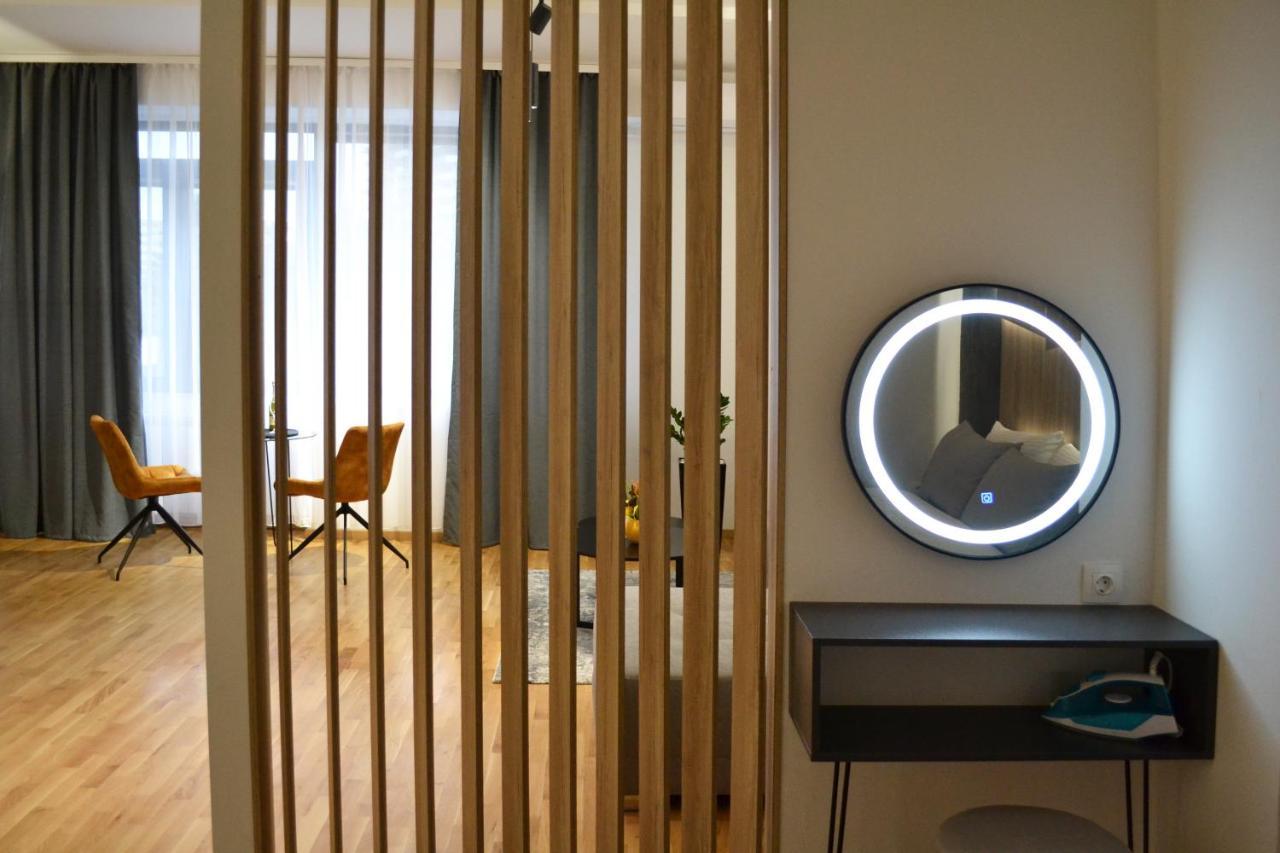 Elite Central Suites Скопье Экстерьер фото
